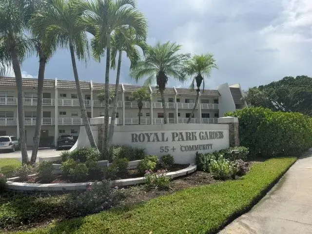 6600 ROYAL PALM Boulevard # 215B, Margate FL 33063
