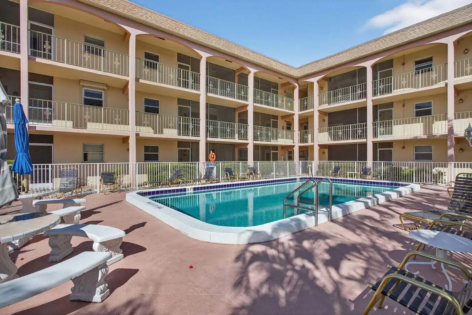 100 SE 6TH Avenue # 303, Pompano Beach FL 33060 photo 3