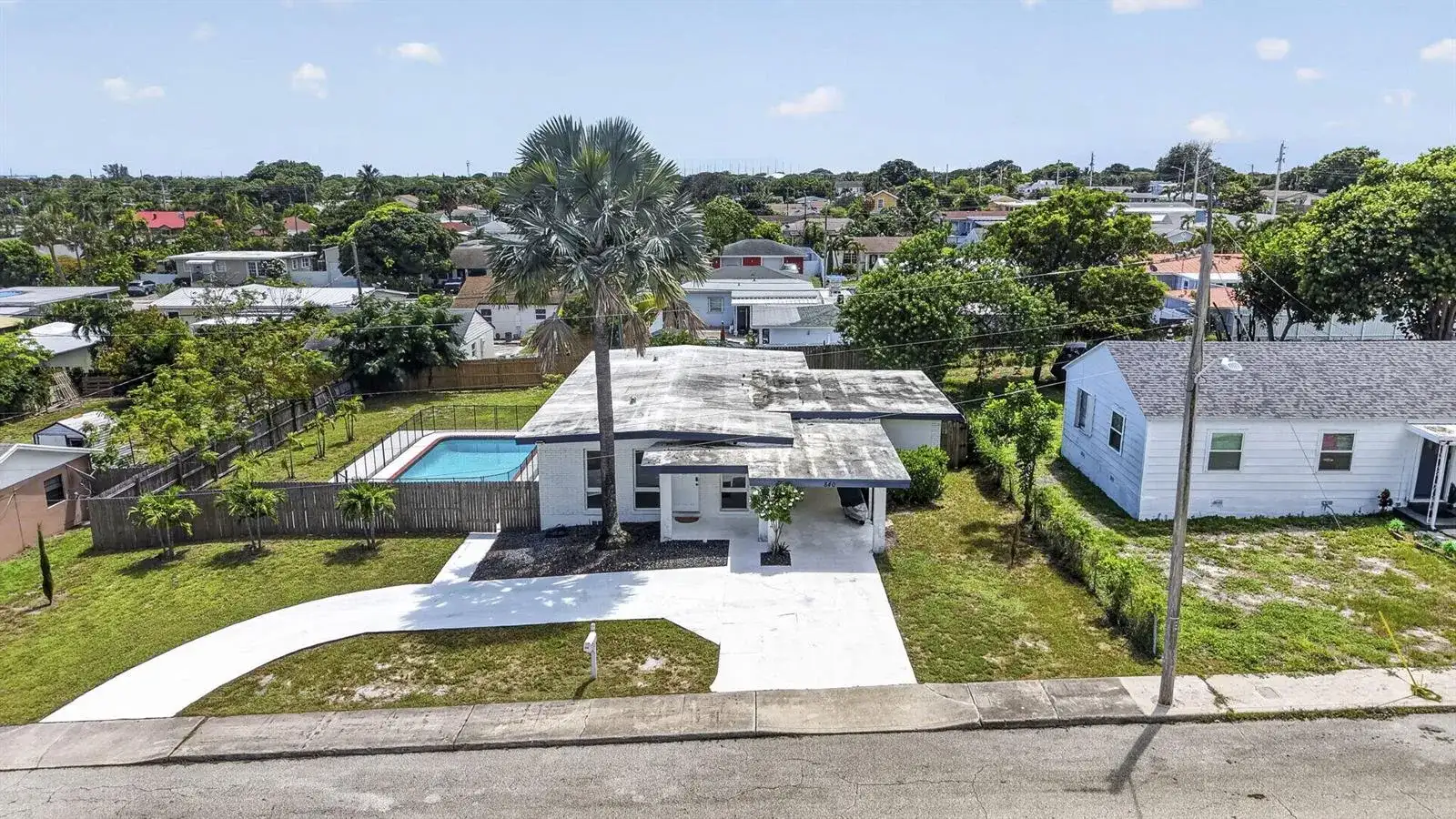 840 Bradley Street, West Palm Beach FL 33405 photo 3
