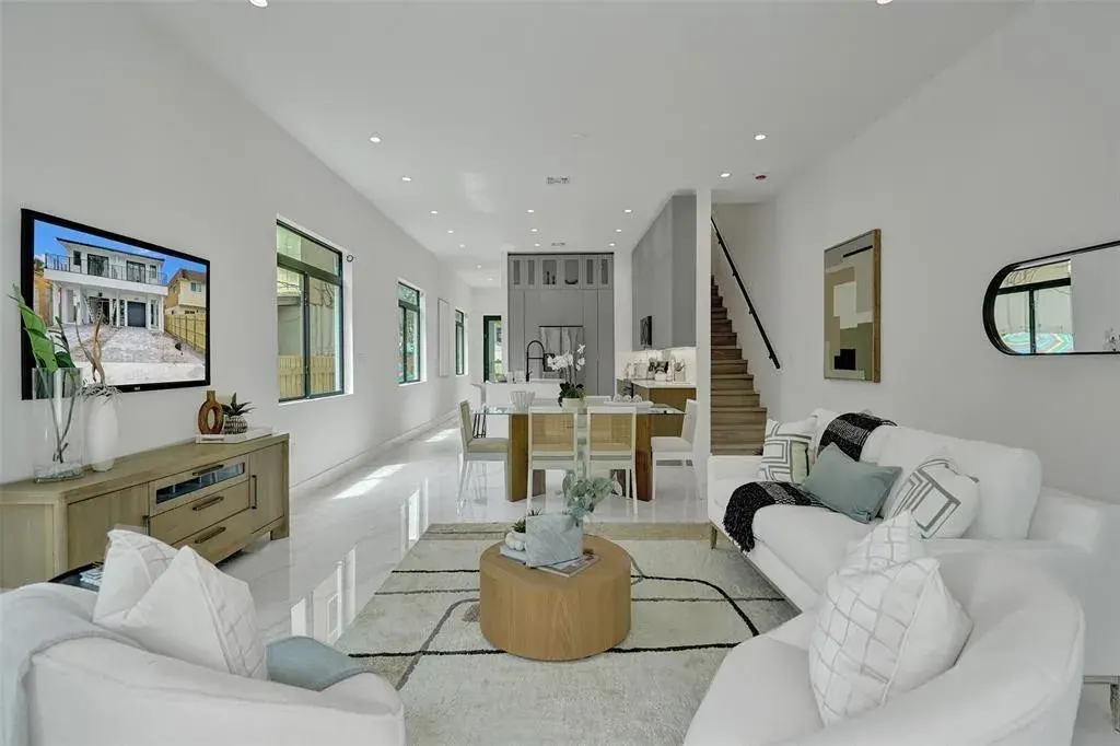 608 SW 7TH Avenue, Fort Lauderdale FL 33315