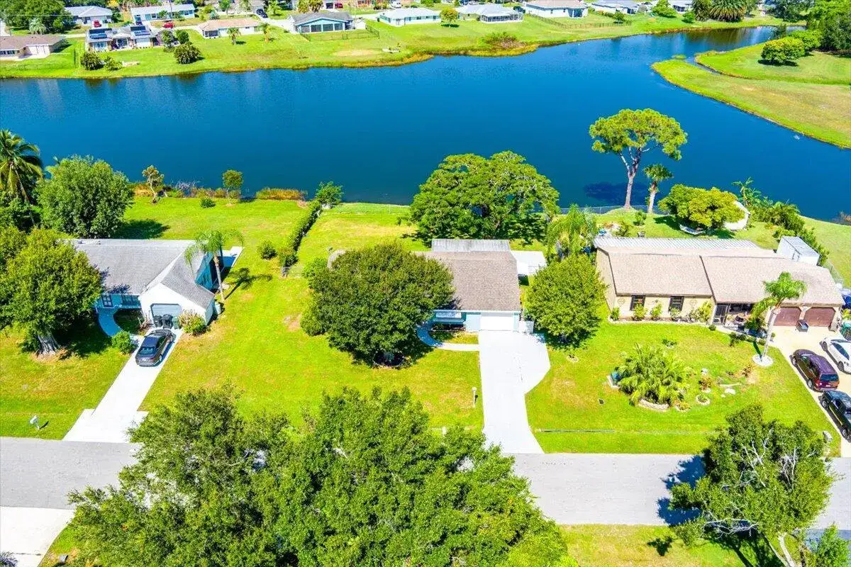 2150 SE Shipping Road, Port St. Lucie FL 34952 photo 3