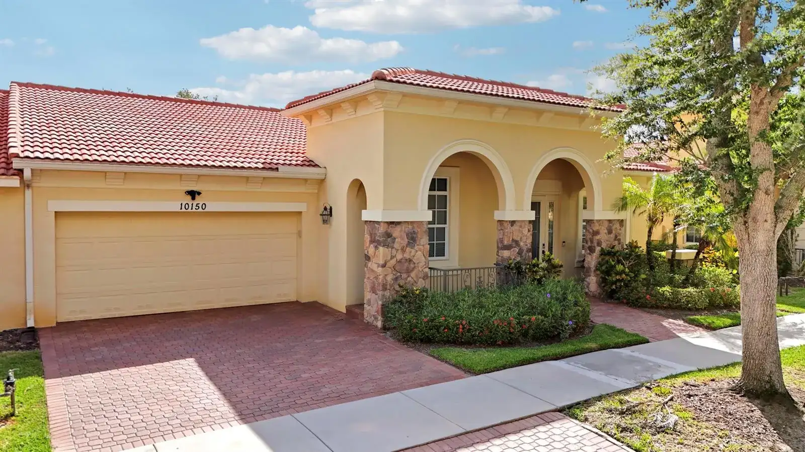 10150 SW Ambrose Way, Port St. Lucie FL 34986 photo 2
