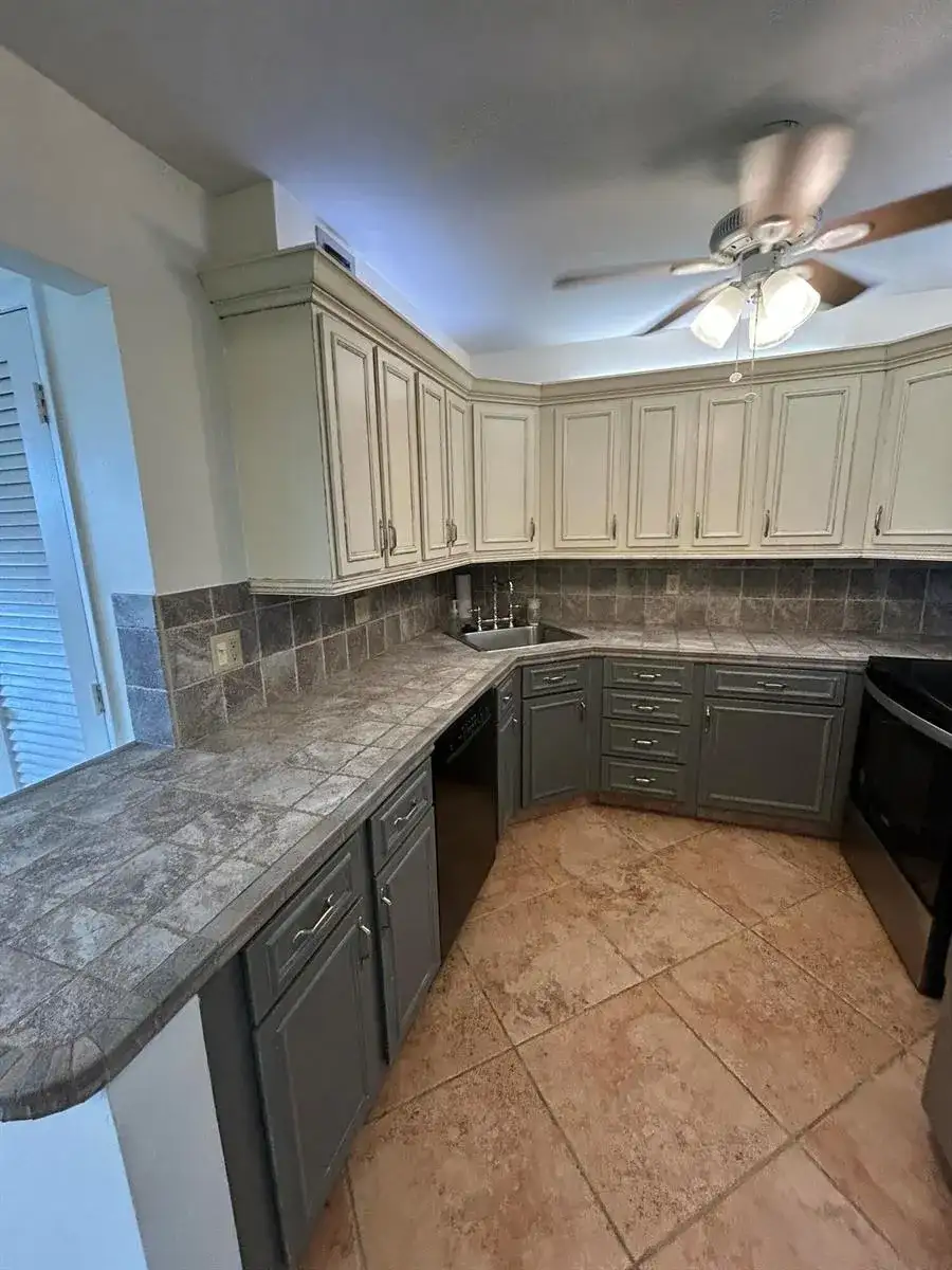 305 N POMPANO BEACH Boulevard # 205, Pompano Beach FL 33062 photo 2