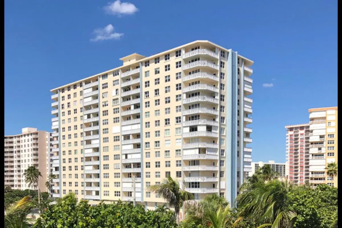 305 N POMPANO BEACH Boulevard # 205, Pompano Beach FL 33062