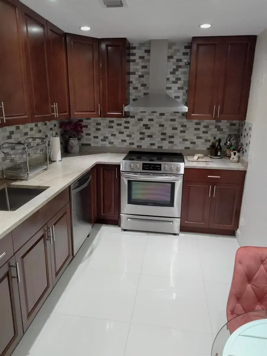 4250 Galt Ocean Drive # 10k, Fort Lauderdale FL 33308