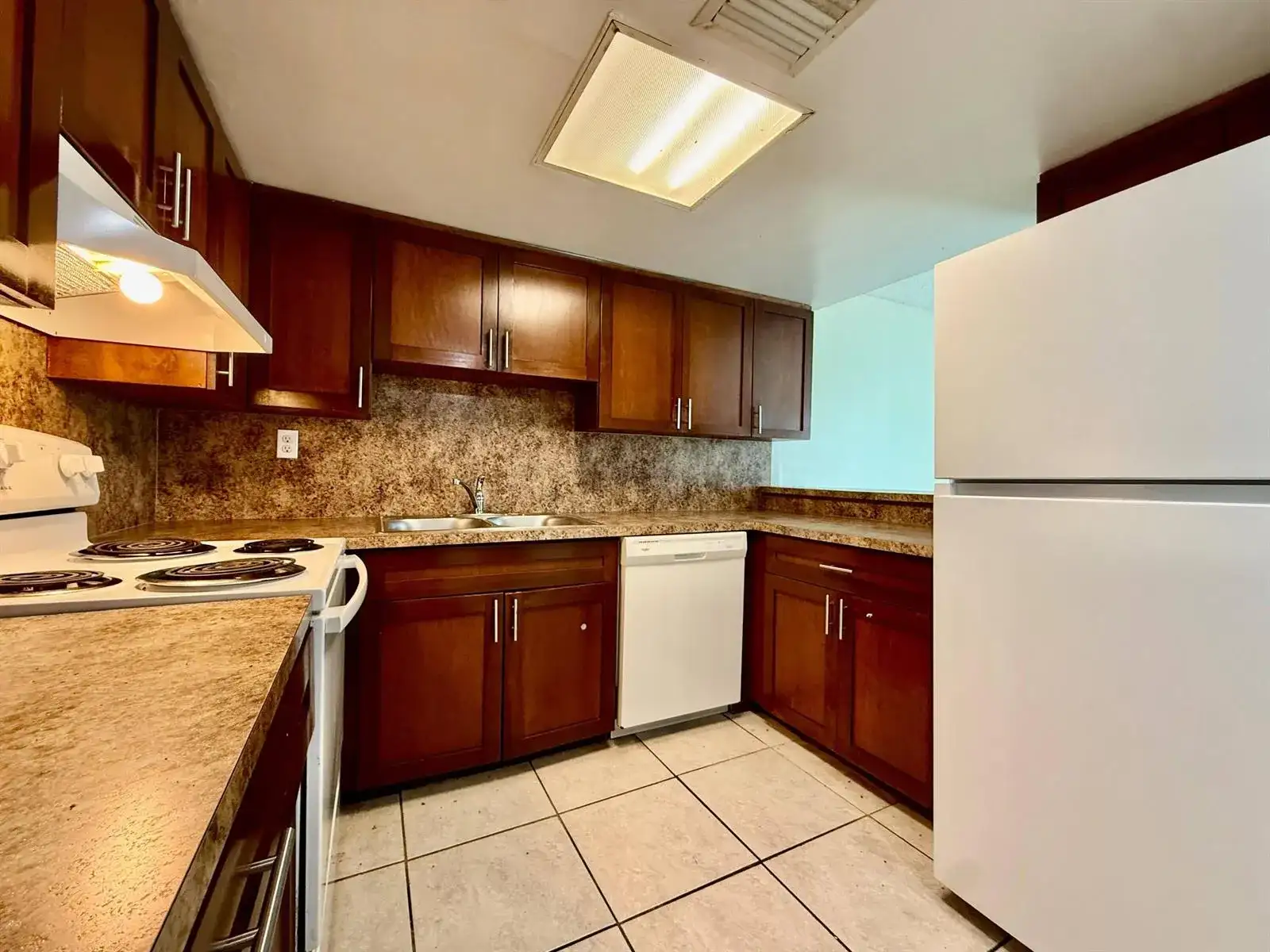 343 Gulfstream Road, Dania Beach FL 33004 photo 3