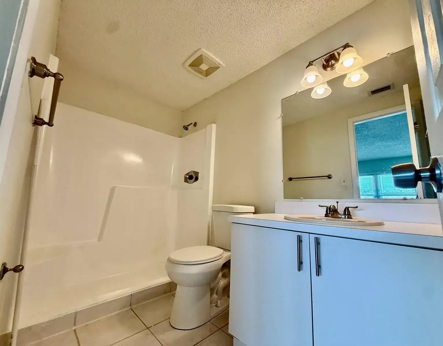 337 Gulfstream Road, Dania Beach FL 33004 photo 3