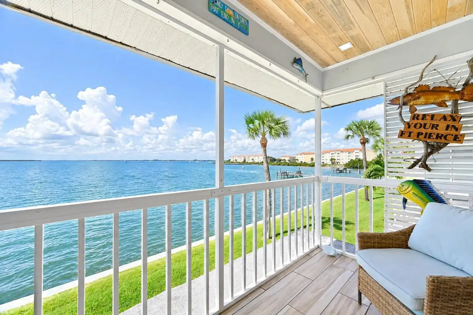 1177 Bayshore Drive # 207, Fort Pierce FL 34949