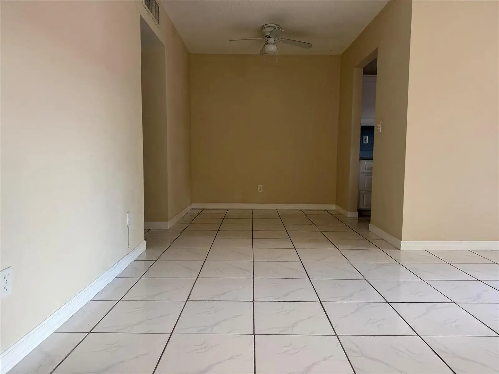4928 Hollywood Boulevard # 10, Hollywood FL 33021 photo 3