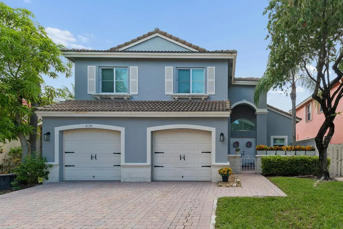 4176 Torres Circle, West Palm Beach FL 33409
