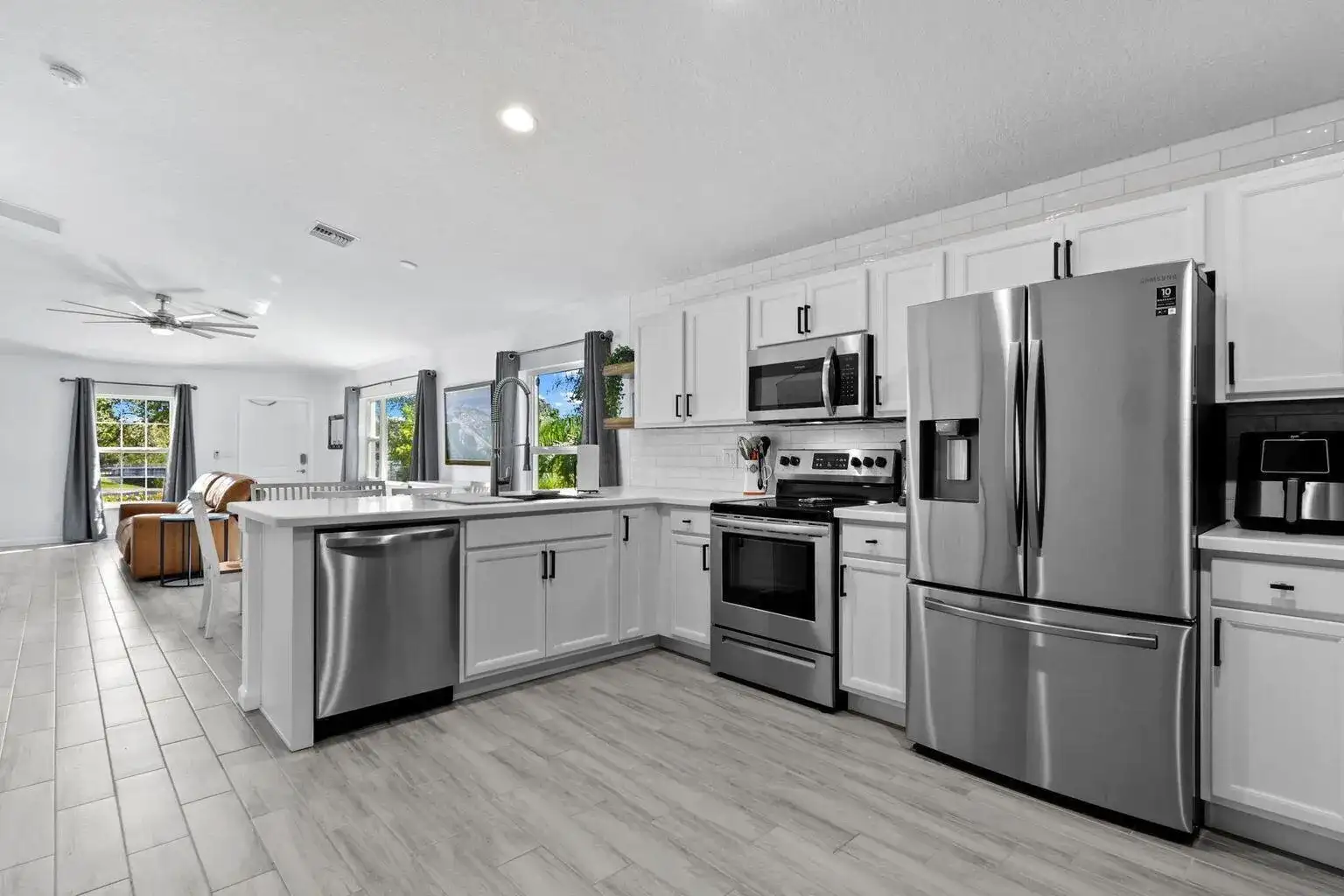 5032 SE FLOUNDER Avenue, Stuart FL 34997 photo 3