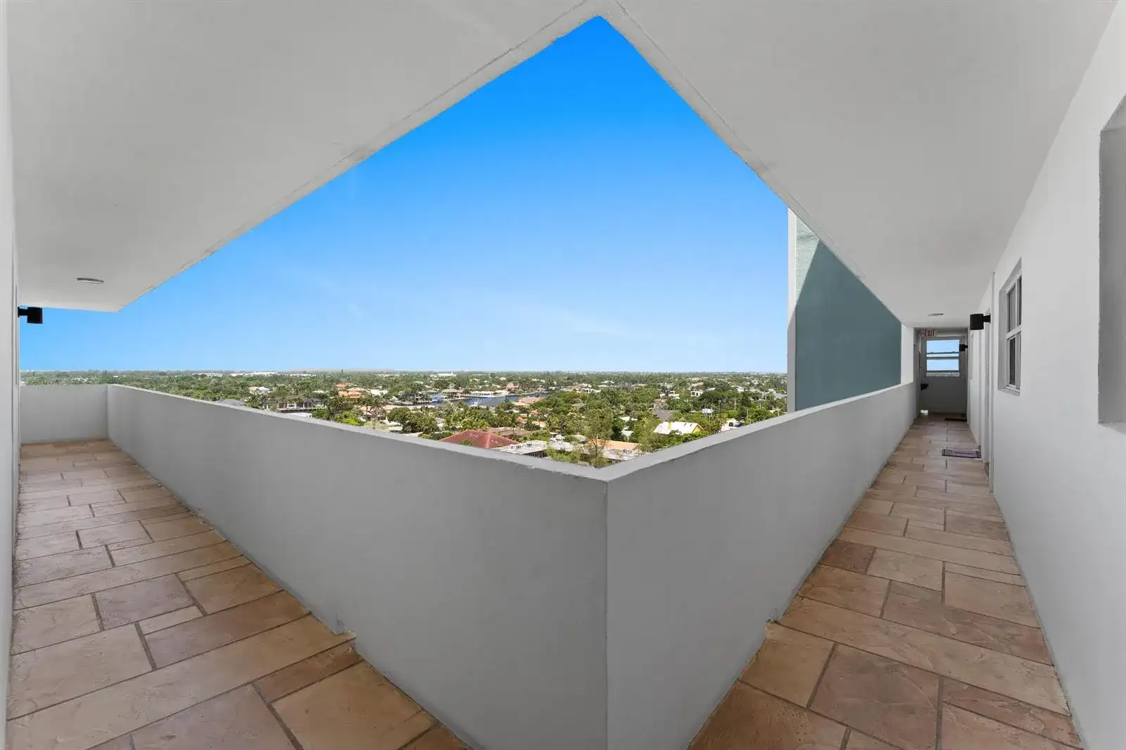 1630 N OCEAN Boulevard # 1011, Pompano Beach FL 33062 photo 2