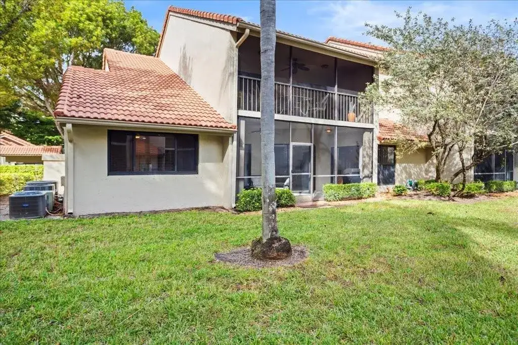 5670 Coach House Circle # B, Boca Raton FL 33486 photo 3