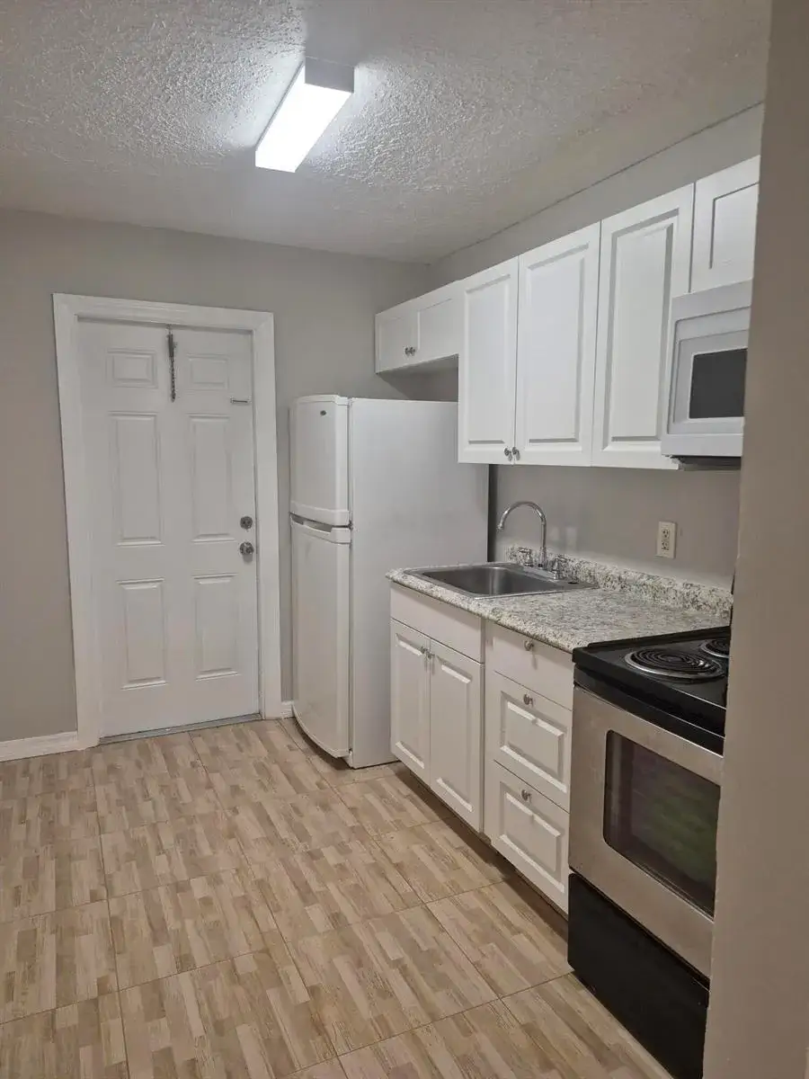 609 20TH Street # D, West Palm Beach FL 33407