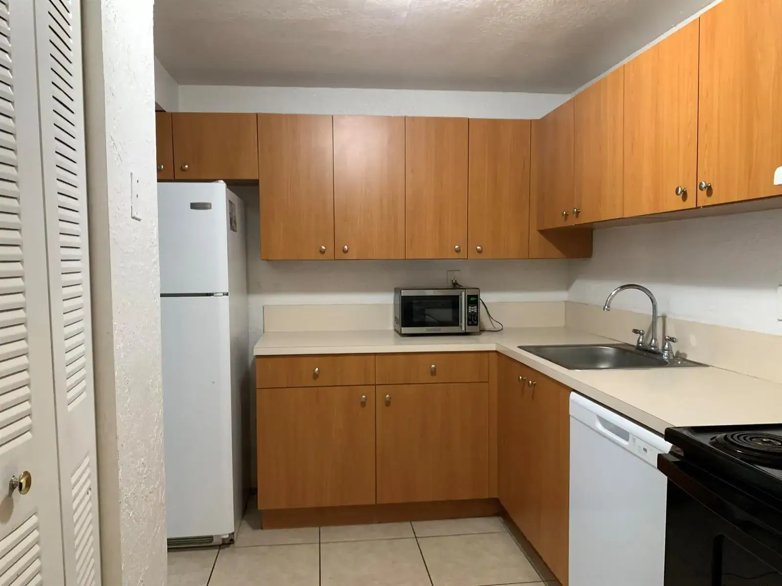 431 Executive Center Drive # 206, West Palm Beach FL 33401 photo 2