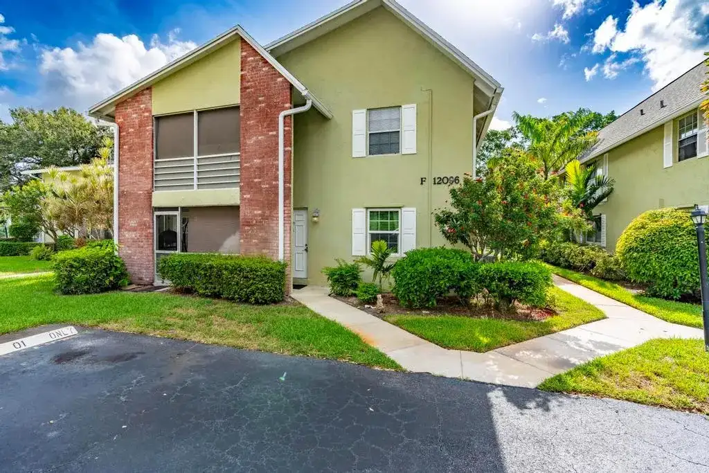 12096 Alternate A1A # F3, Palm Beach Gardens FL 33410 photo 4