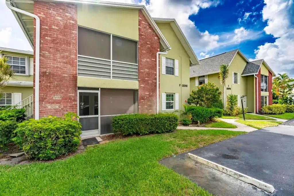 12096 Alternate A1A # F3, Palm Beach Gardens FL 33410 photo 5