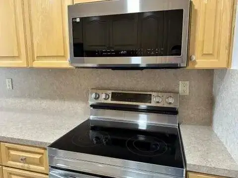 7345 W 4TH Avenue # 403, Hialeah FL 33014 photo 4