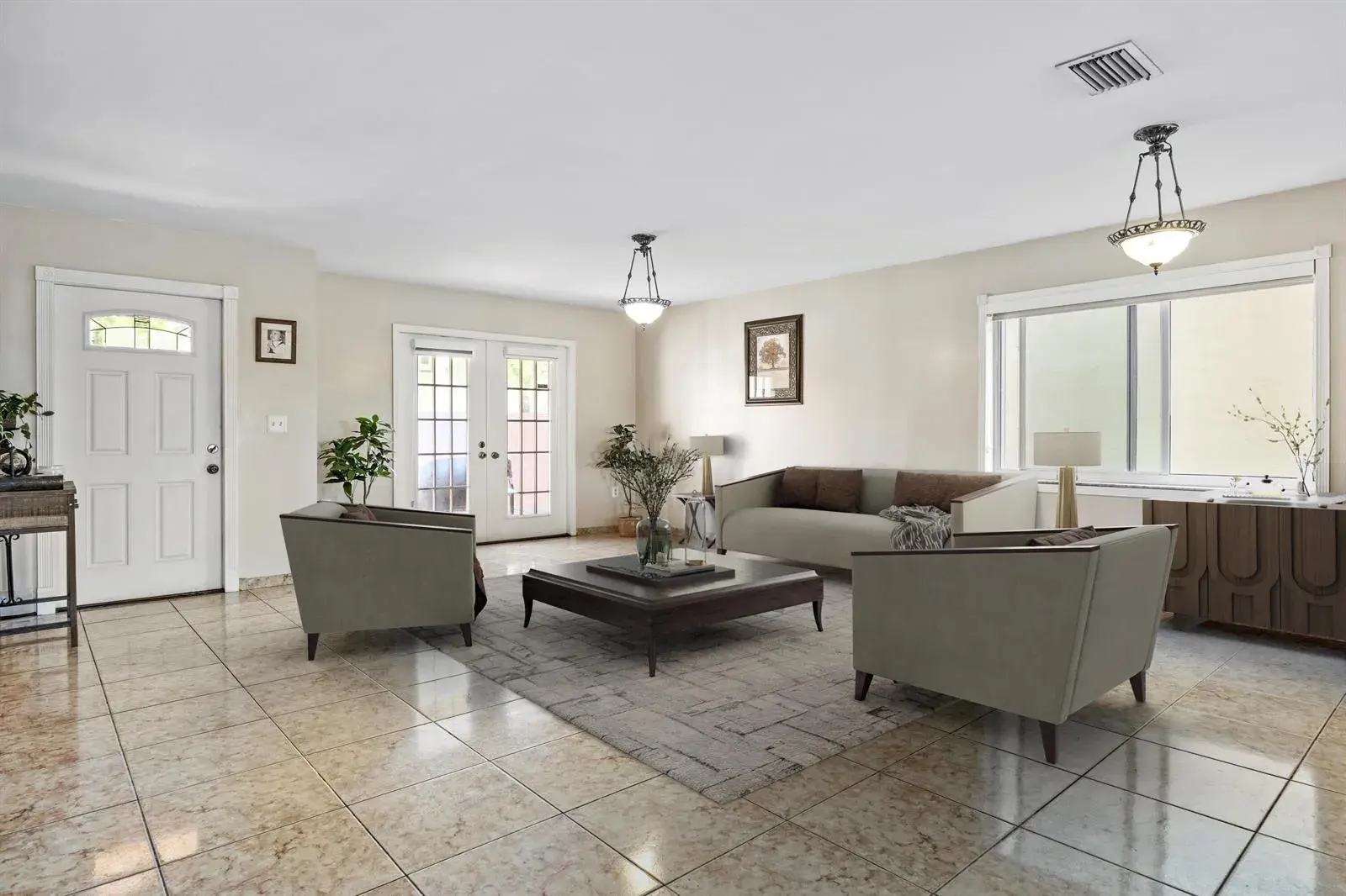 940 SW 96TH Avenue, Pembroke Pines FL 33025