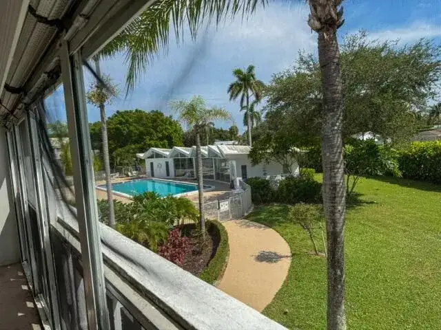 331 Tequesta Drive # 220, Tequesta FL 33469 photo 5