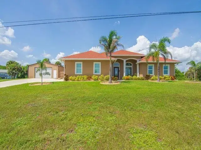 5327 Old Dixie Highway, Fort Pierce FL 34946