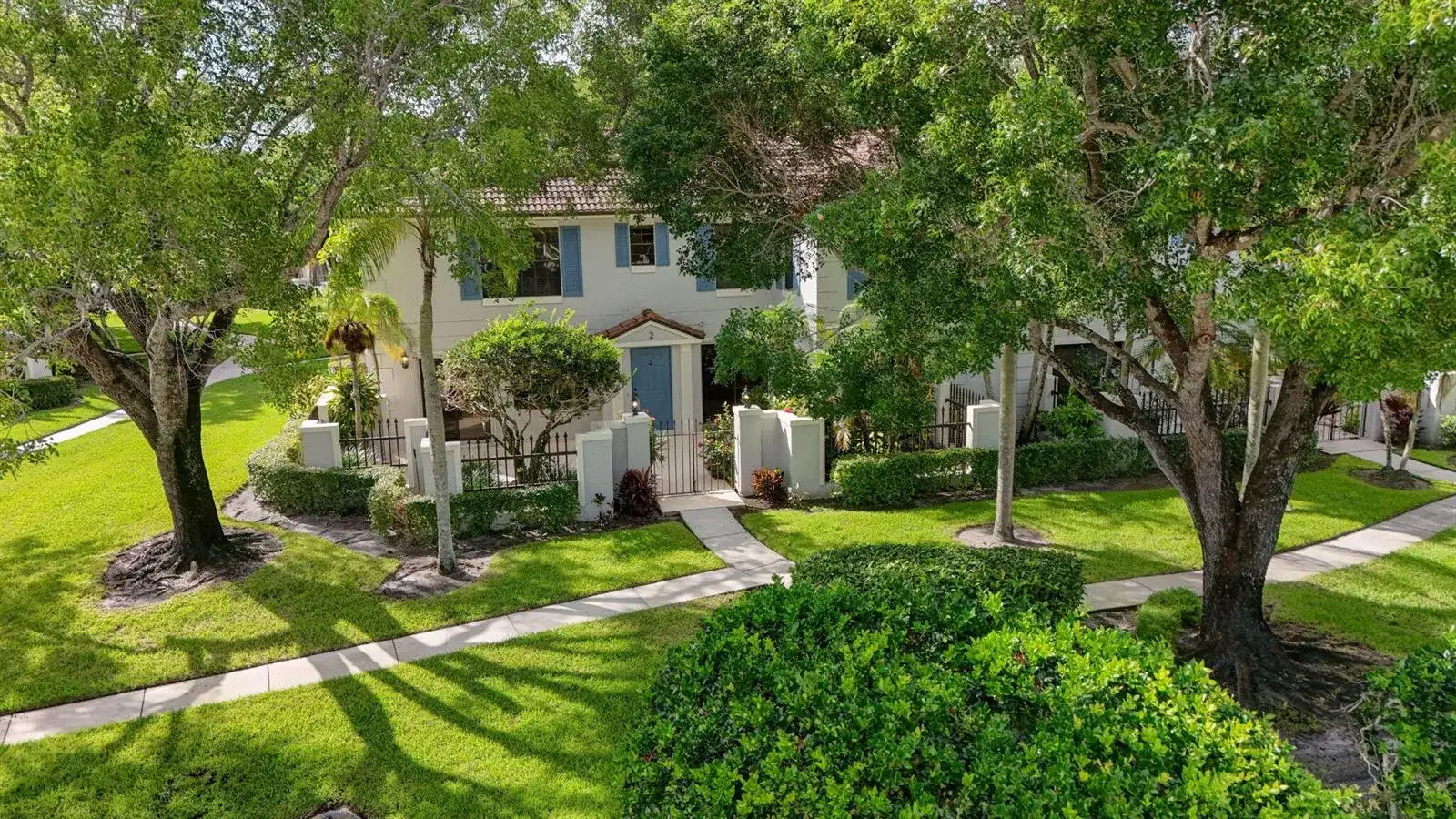 350 PRESTWICK Circle # 2, Palm Beach Gardens FL 33418 photo 5