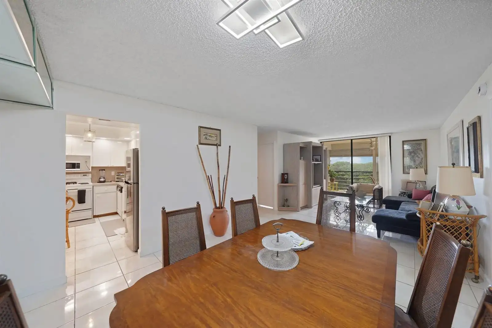 1200 Saint Charles Place # 509, Pembroke Pines FL 33026 photo 5