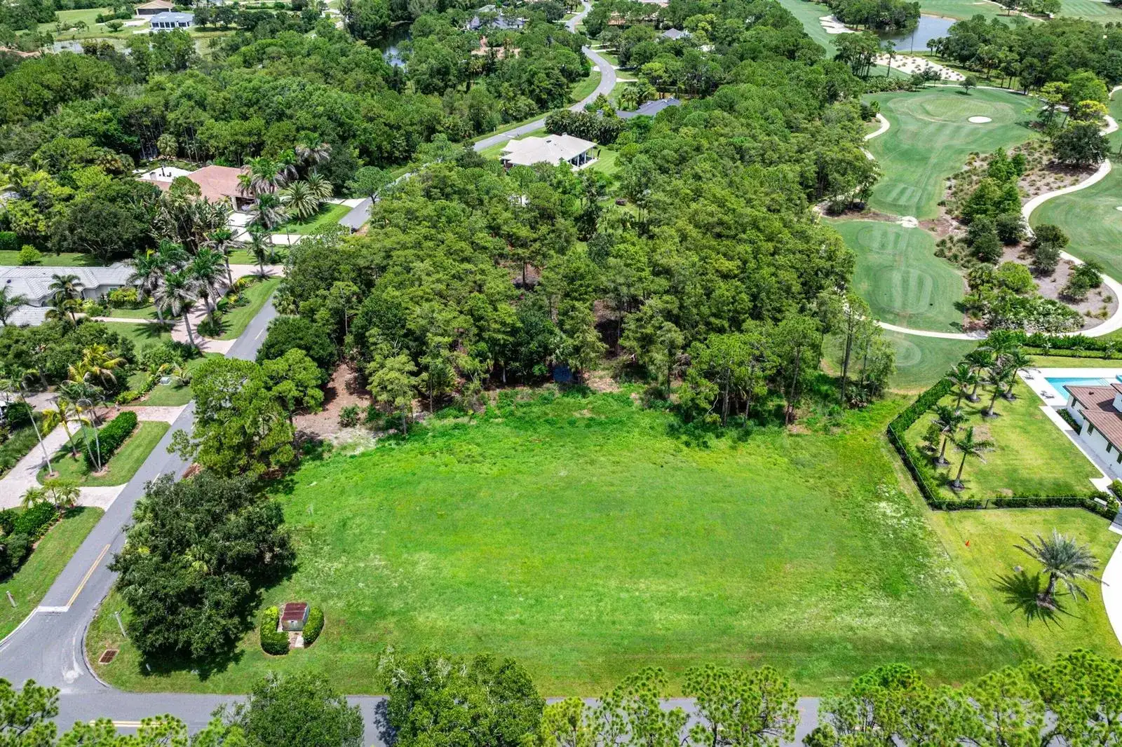 3551 SE Tailwinds Road, Jupiter FL 33478 photo 2