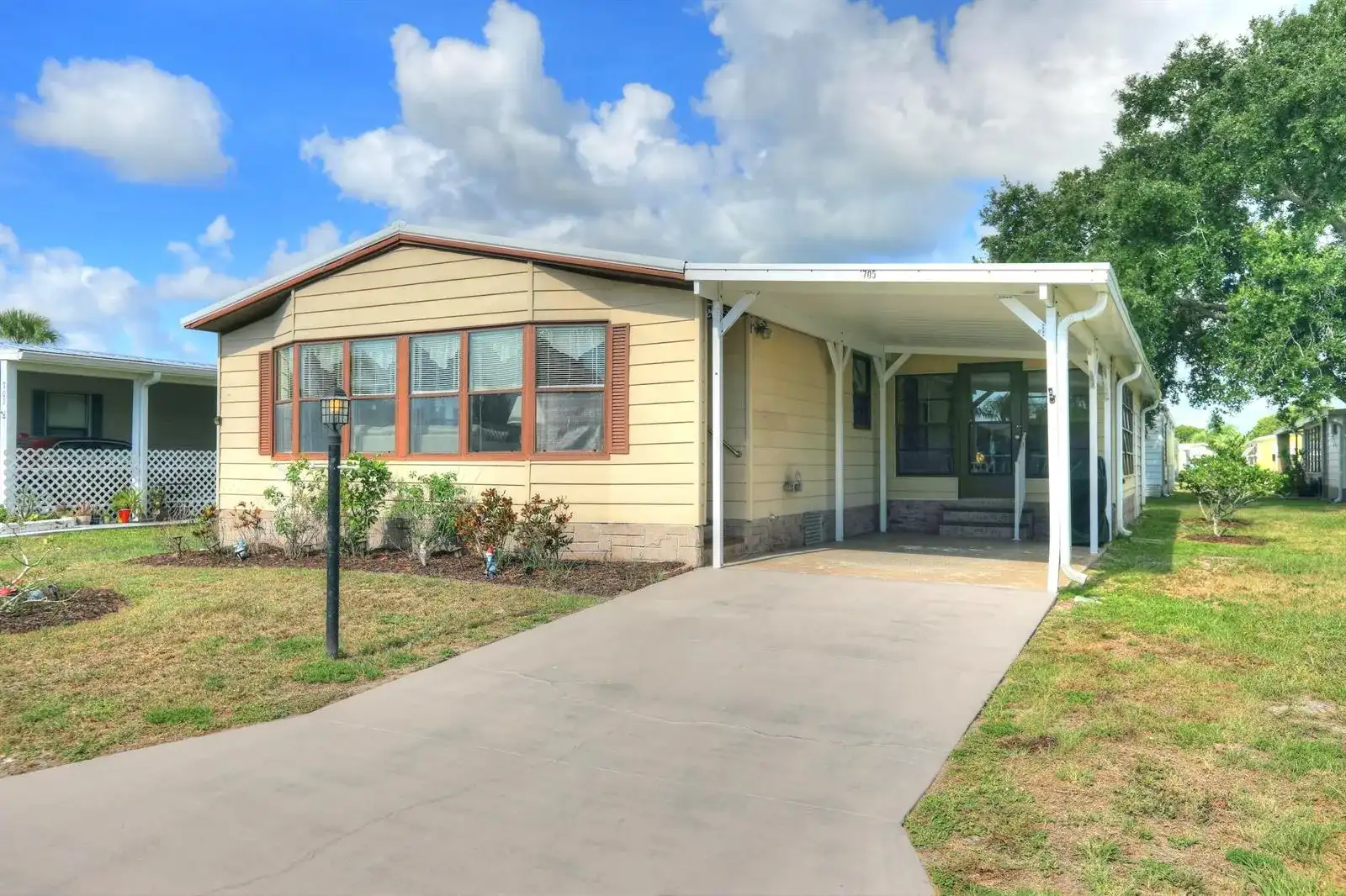 705 HYACINTH Circle, Barefoot Bay FL 32976