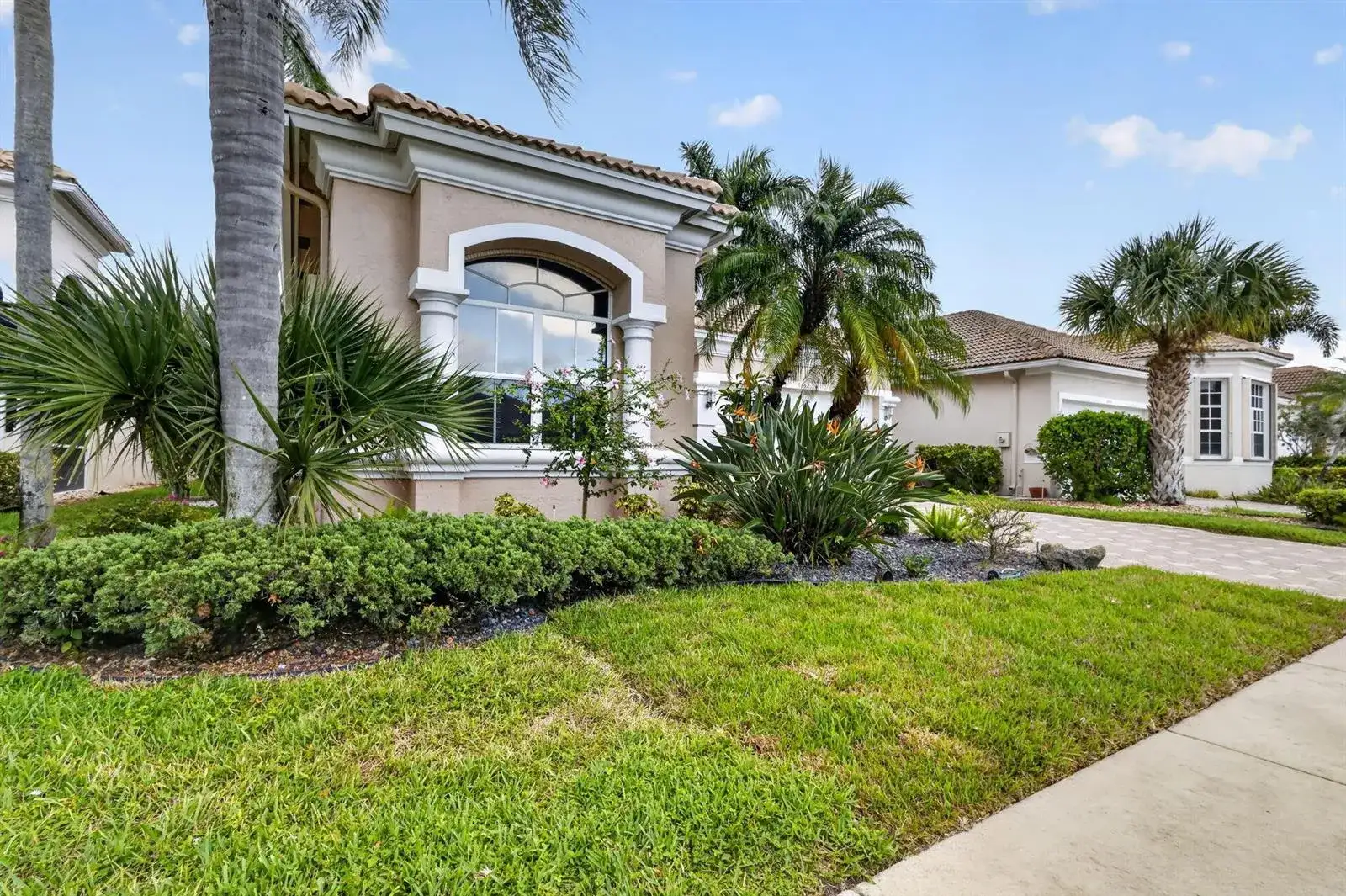 6842 Fairway Lakes Drive, Boynton Beach FL 33472 photo 3