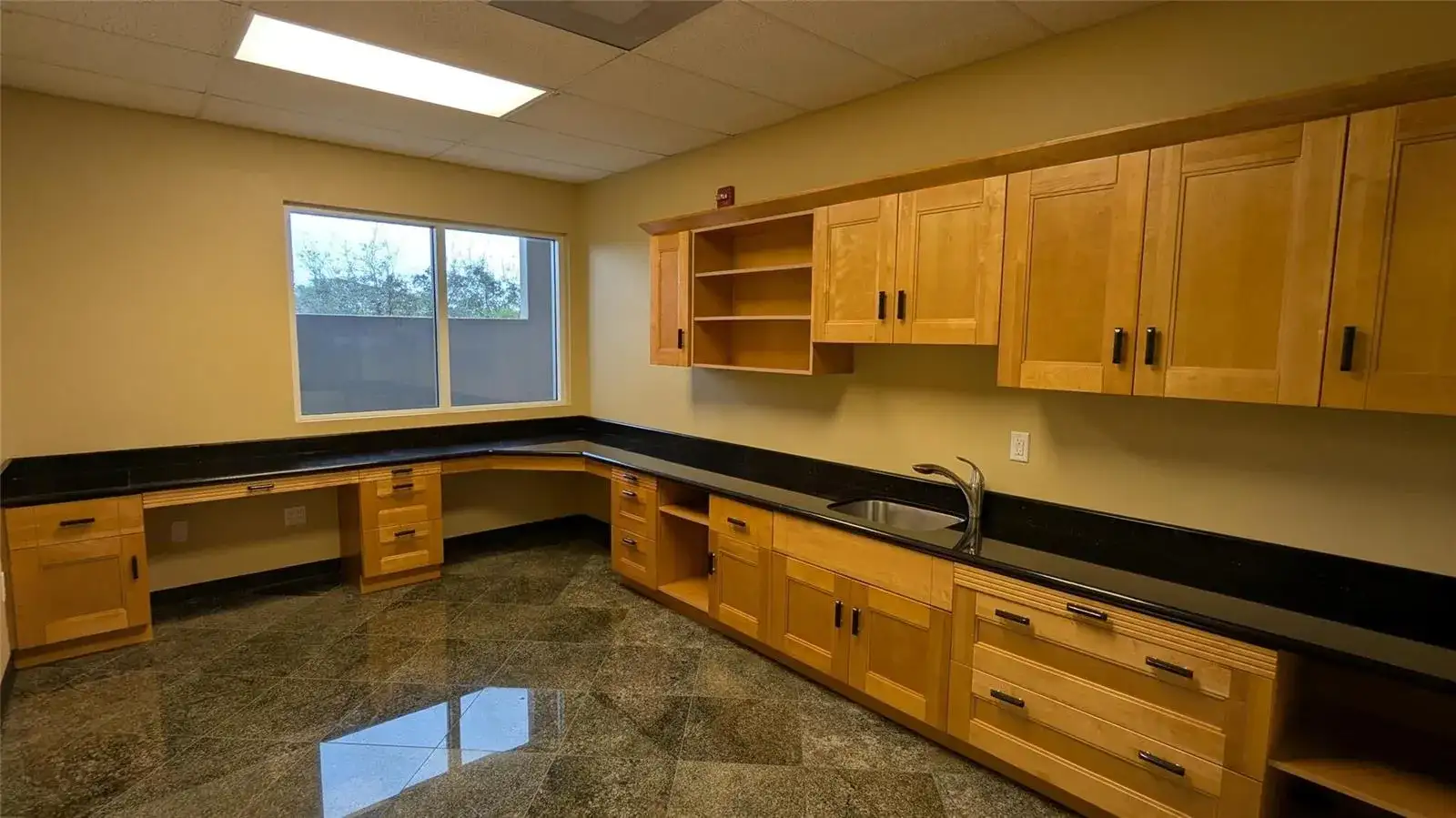 3940 CORAL RIDGE Drive # 24, Coral Springs FL 33065 photo 2