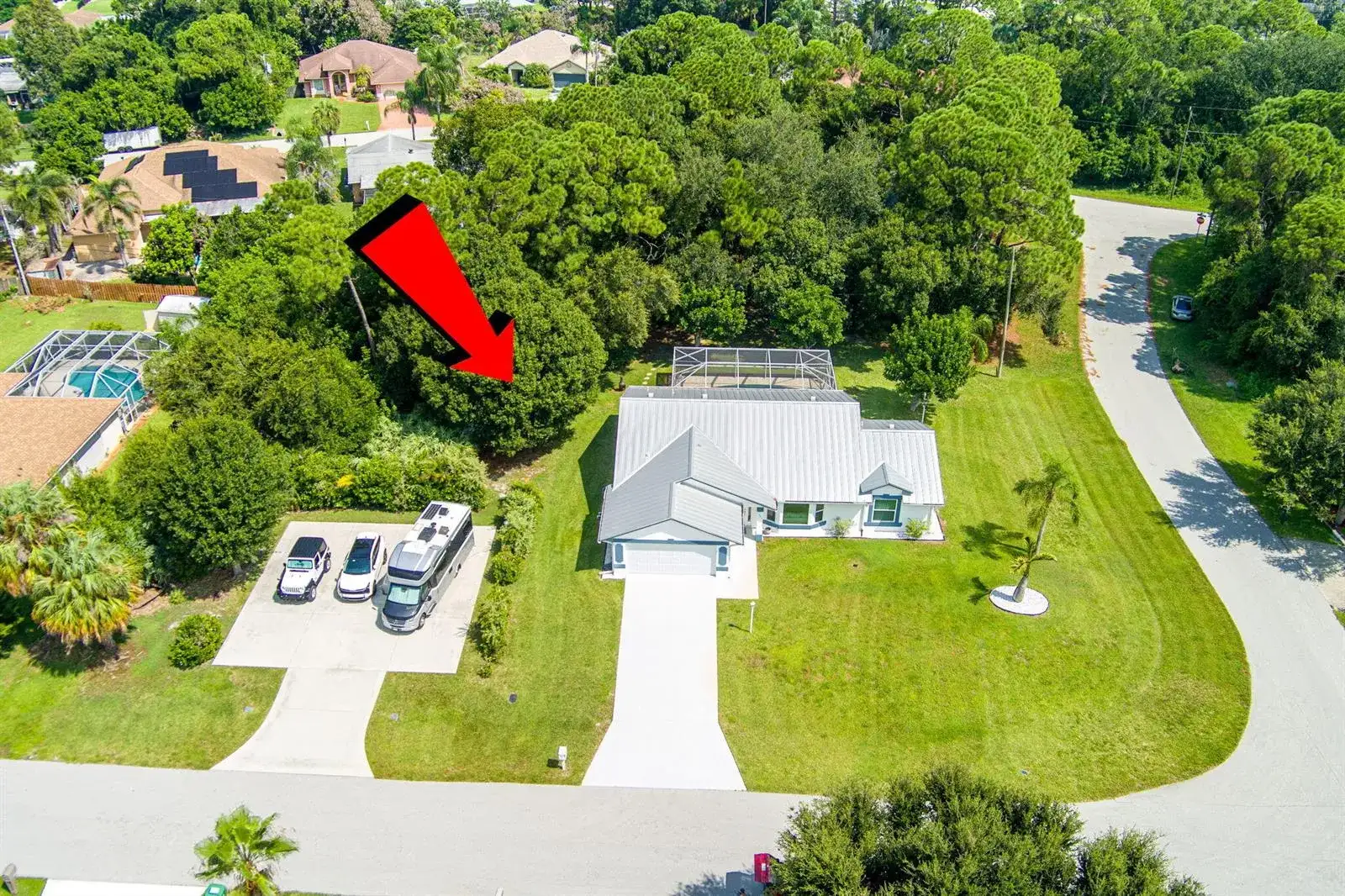1901 SW Yellowtail Avenue, Port St. Lucie FL 34953 photo 4