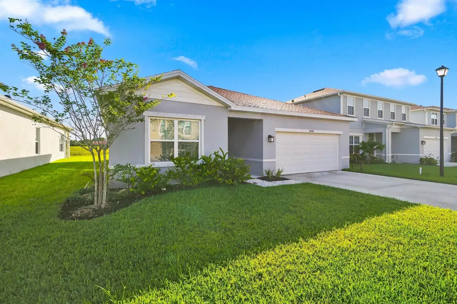 10597 SW VASARI Way, Port St. Lucie FL 34987 photo 3