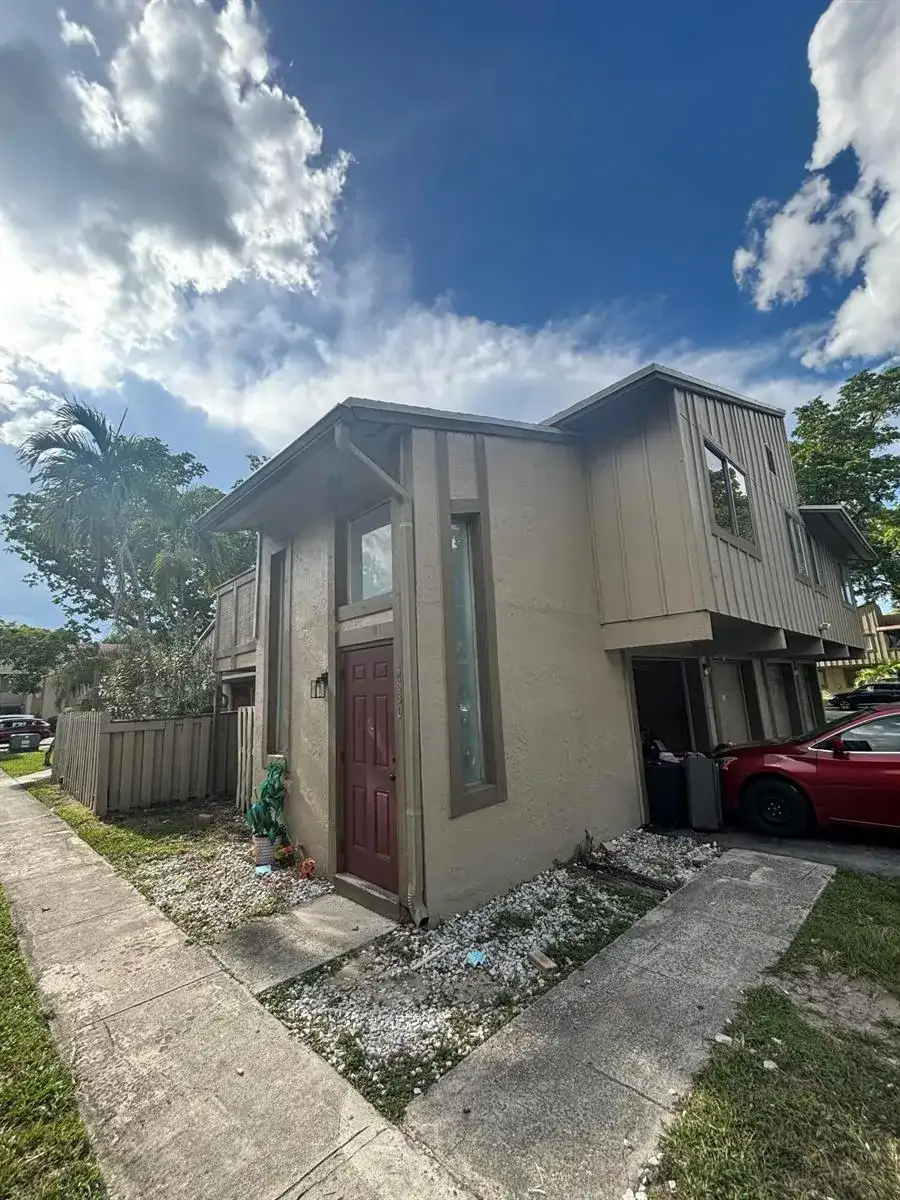 5830 NW 21ST Street, Lauderhill FL 33313 photo 2