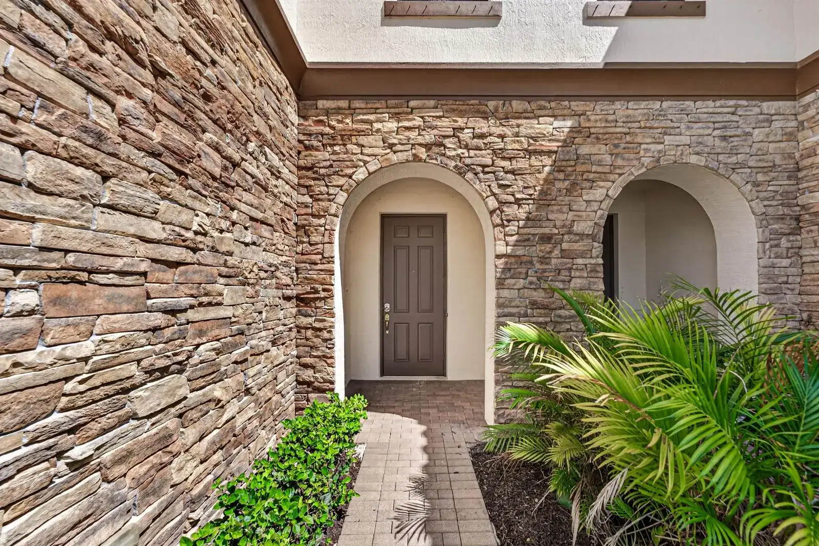 10306 WELLINGTON PARC Drive, Wellington FL 33449 photo 3