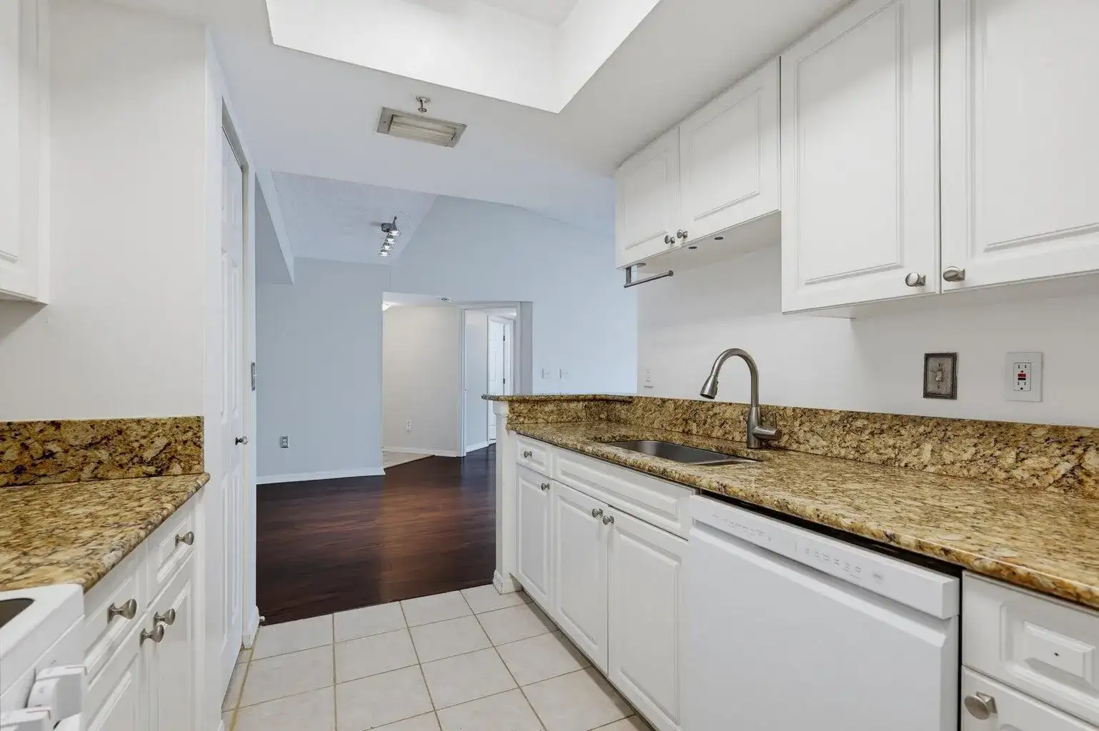 400 CRESTWOOD Court N # 417, Royal Palm Beach FL 33411 photo 4