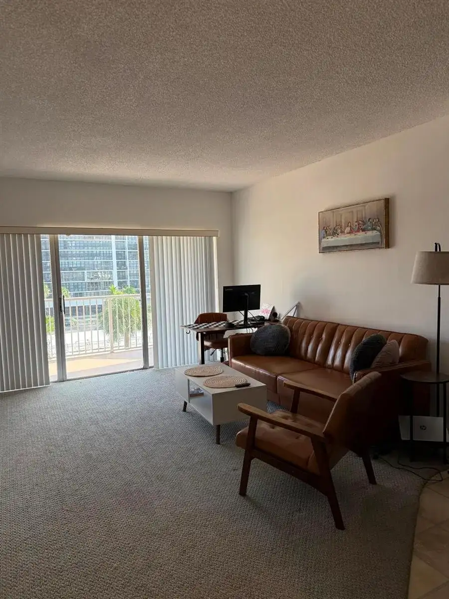 1985 S OCEAN Drive S # 3L, Hallandale Beach FL 33009 photo 2