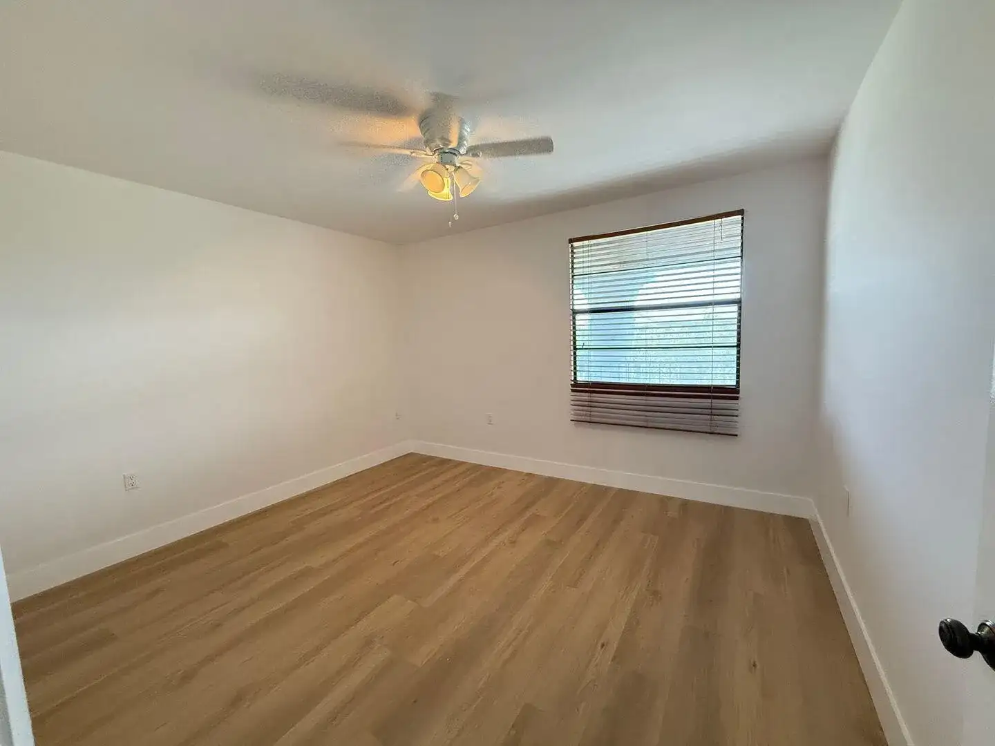 3511 VILLAGE Boulevard # 404, West Palm Beach FL 33409 photo 5