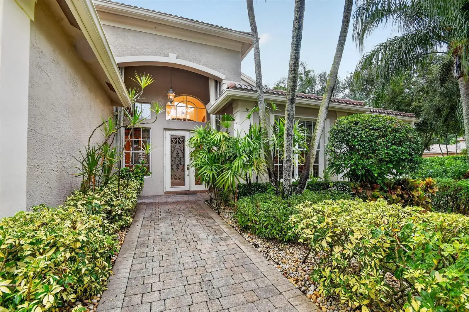 8934 MAJORCA BAY Drive, Lake Worth FL 33467 photo 2
