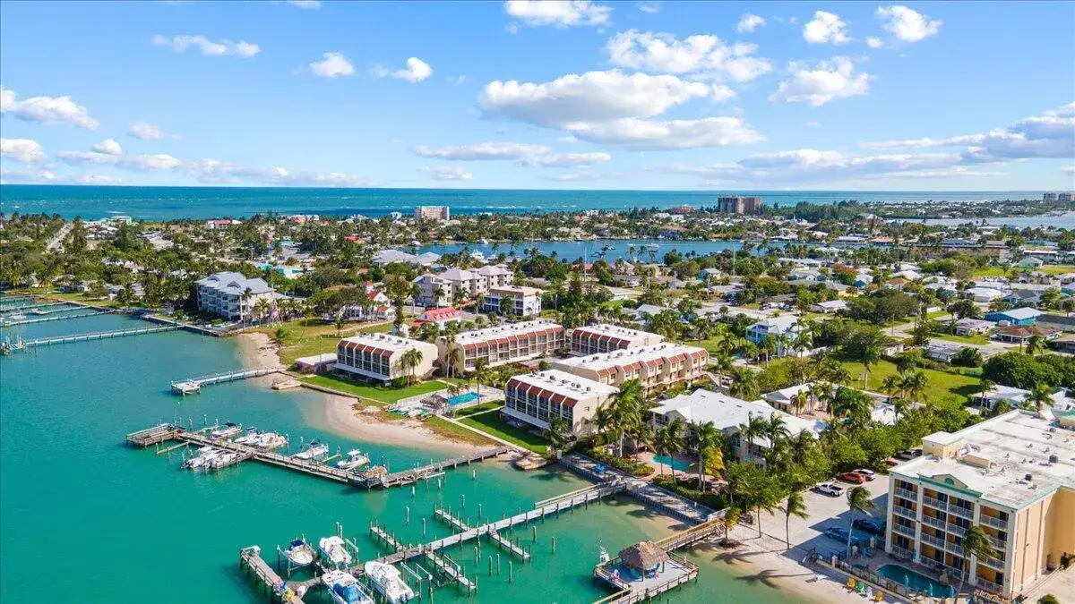 1300 Seaway Drive # 10, Fort Pierce FL 34949