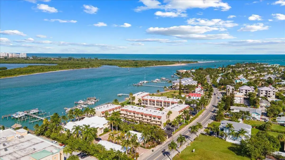 1300 Seaway Drive # 10, Fort Pierce FL 34949 photo 4