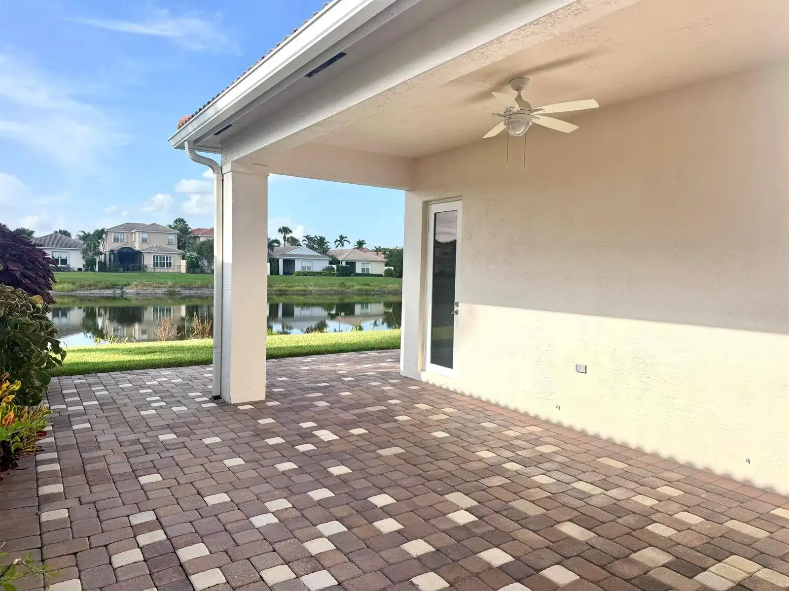 206 ISLE VERDE Way, Palm Beach Gardens FL 33418 photo 4