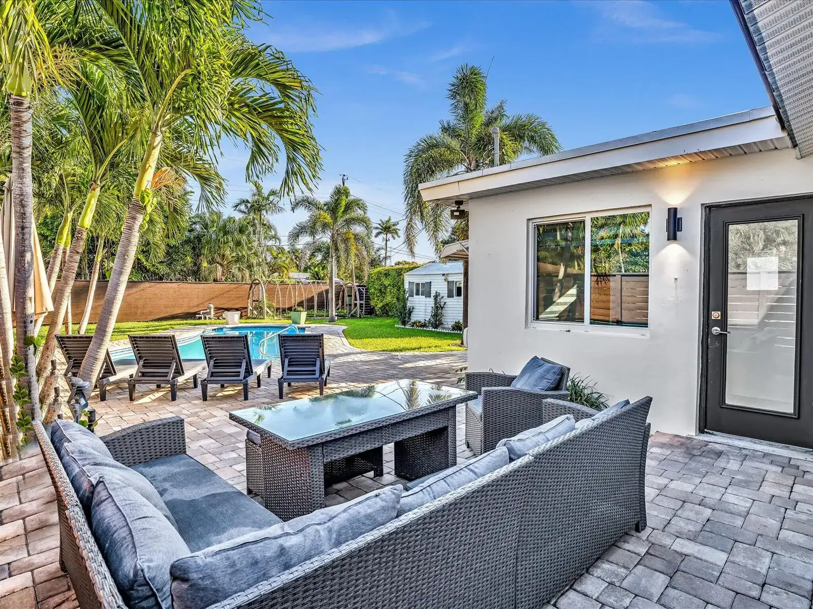 1515 ARTHUR Street, Hollywood FL 33020 photo 2