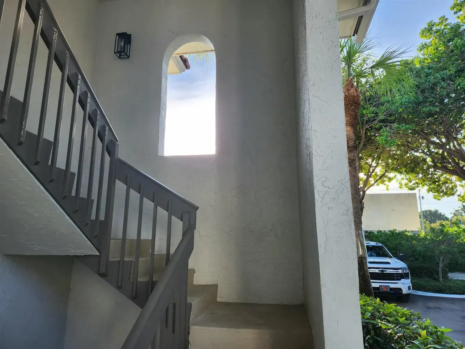 30 PELICAN POINTE Drive # 201, Delray Beach FL 33483 photo 2
