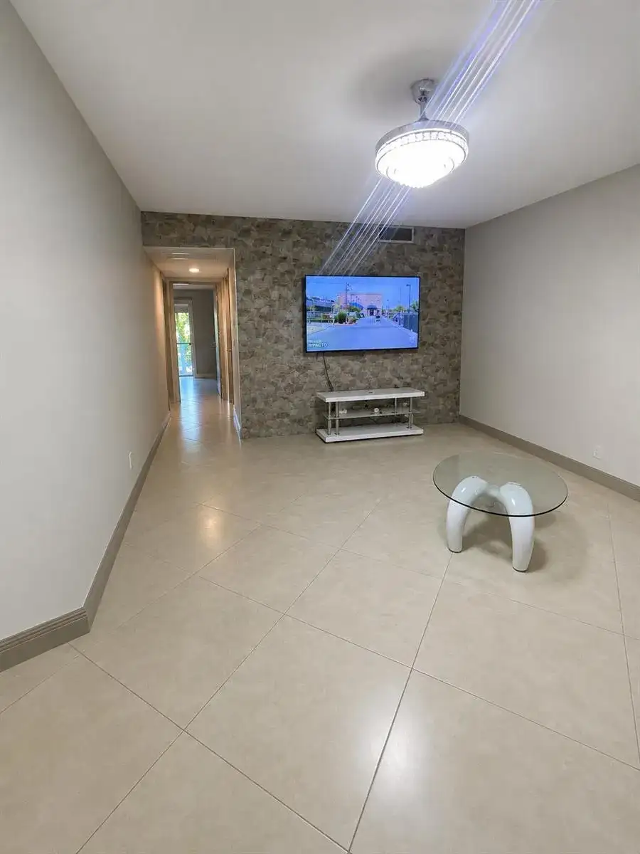 3100 Springdale Boulevard # 310, Palm Springs FL 33461 photo 3