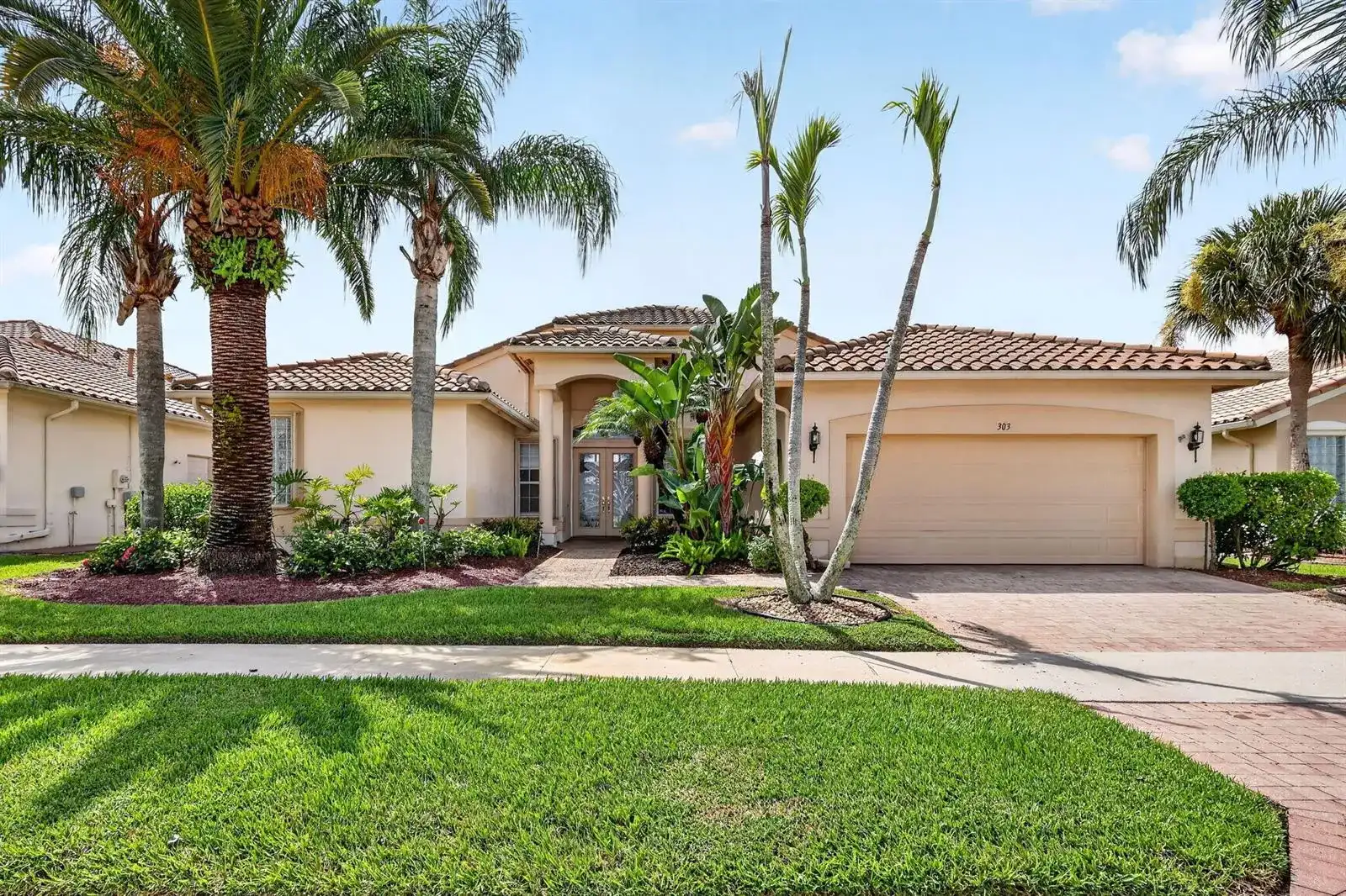 303 NW BAYSIDE Court, Port St. Lucie FL 34986