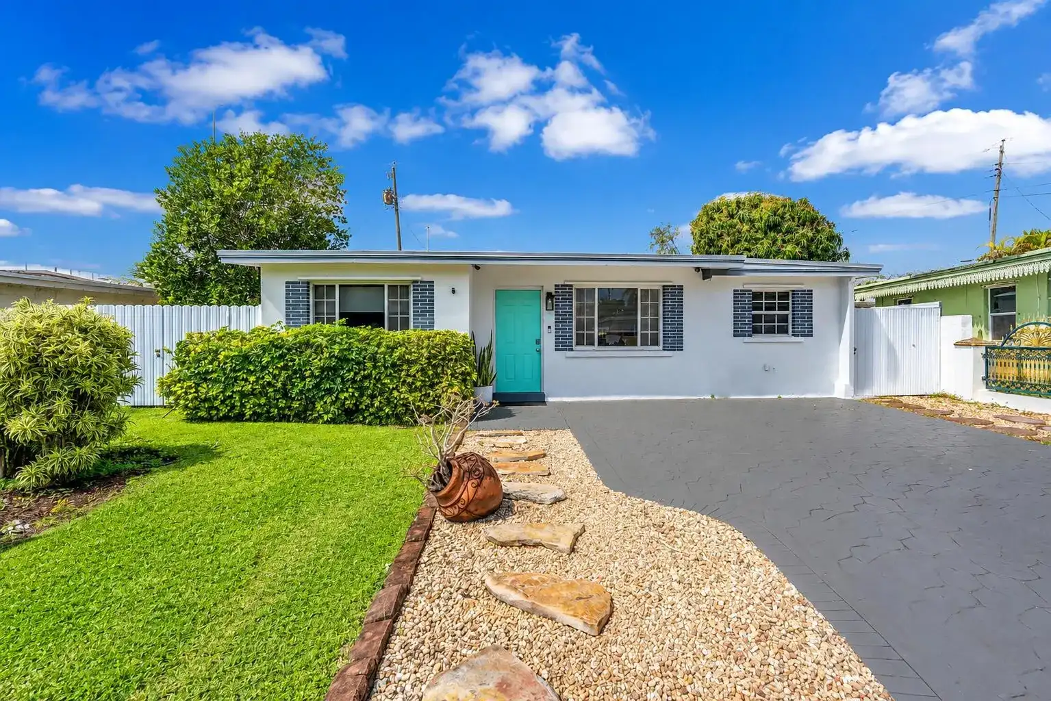 404 S 62nd Terrace, Hollywood FL 33023
