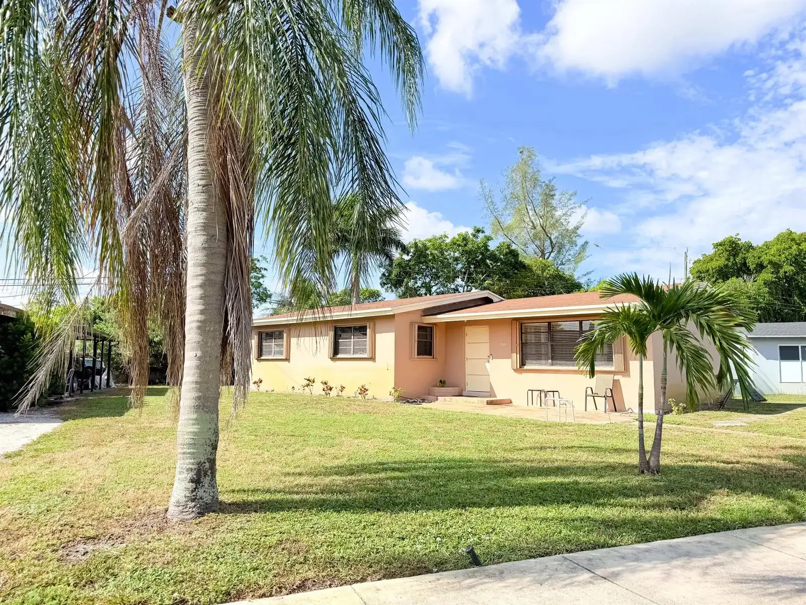 1200 NW 18th Street, Fort Lauderdale FL 33311 photo 3