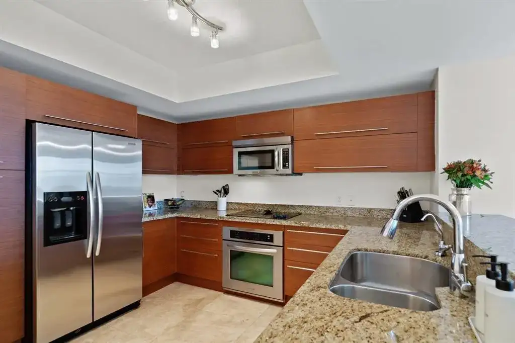 2641 N FLAMINGO Road # 901N, Sunrise FL 33323 photo 3