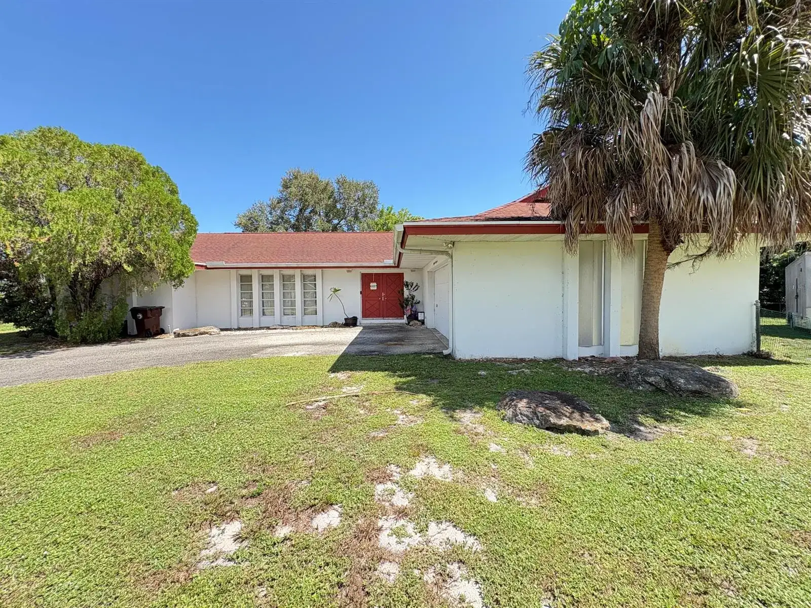 8432 Waterway Drive, Lake Clarke Shores FL 33406 photo 5